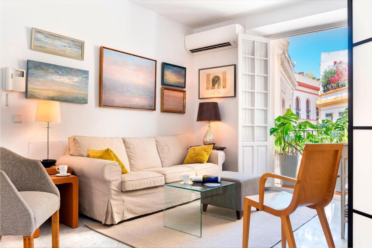 Genteel Home Pasaje Santa Cruz Sevilha Exterior foto